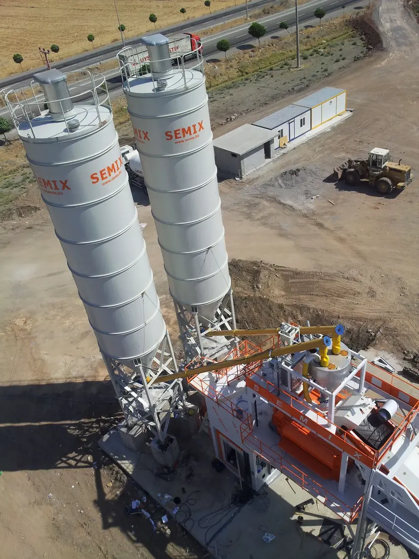 Discover the Efficiency of Semix Mobile 120S4 Batch Plant